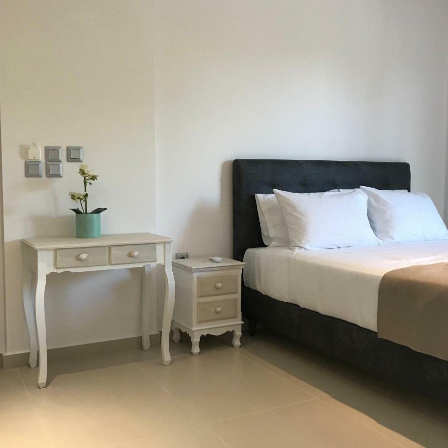 The Little Prince Luxury Suites Ypsos Zewnętrze zdjęcie