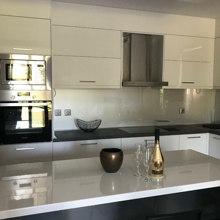The Little Prince Luxury Suites Ypsos Zewnętrze zdjęcie