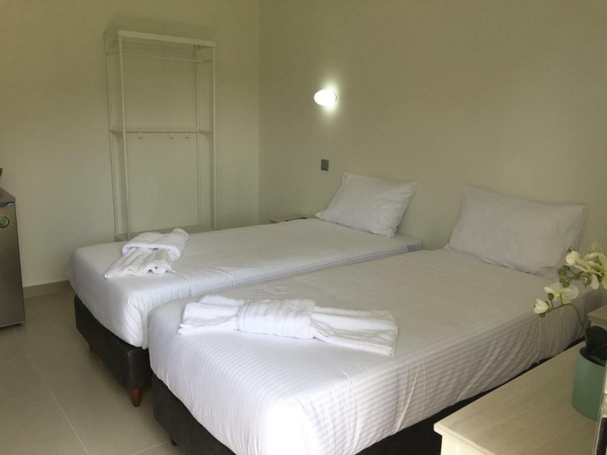 The Little Prince Luxury Suites Ypsos Zewnętrze zdjęcie