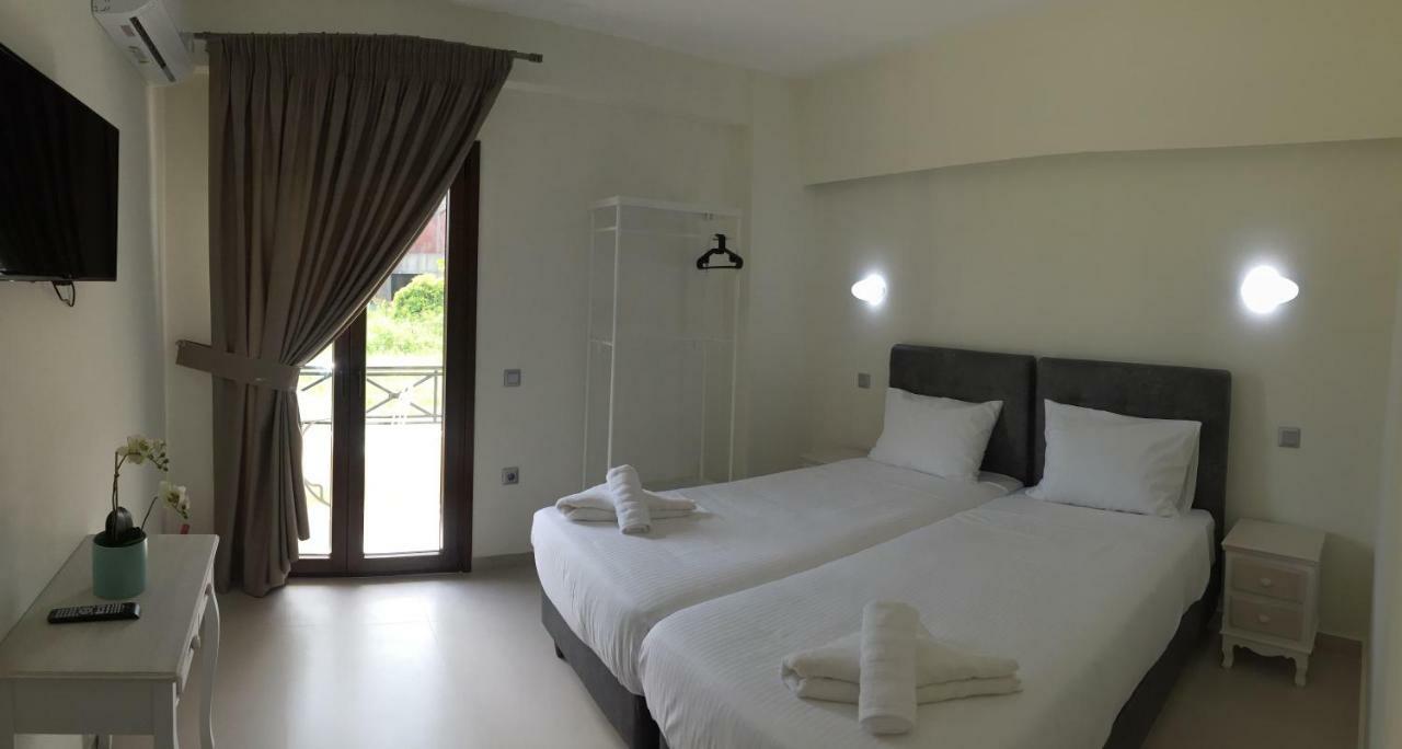 The Little Prince Luxury Suites Ypsos Zewnętrze zdjęcie