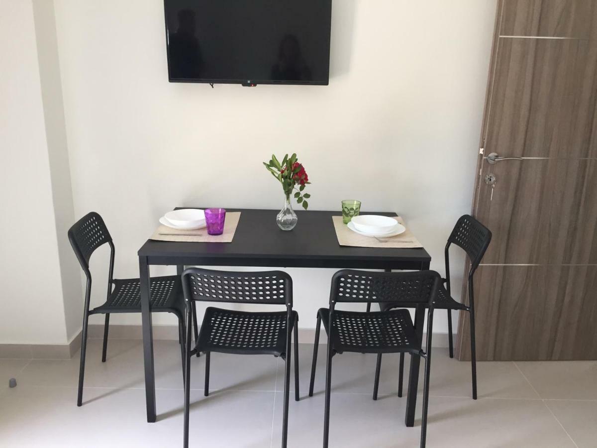 The Little Prince Luxury Suites Ypsos Zewnętrze zdjęcie